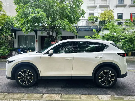 Mazda CX-5 2.0 Luxury 2025 - Siêu mới, odo 9000km siêu lướt
