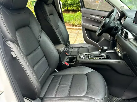 Mazda CX-5 2.0 Luxury 2025 - Siêu mới, odo 9000km siêu lướt