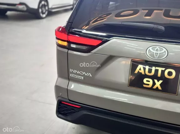Toyota Innova Cross 2024 - Model 2025 siêu đẹp - Full lịch sử bảo dưỡng hãng
