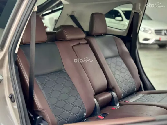 Toyota Innova Cross 2024 - Model 2025 siêu đẹp - Full lịch sử bảo dưỡng hãng