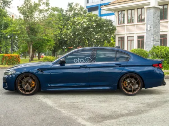 BMW 530i Luxury Line 2022 - BMW 520i Luxury 2022 up full M5 1 chủ cực đẹp