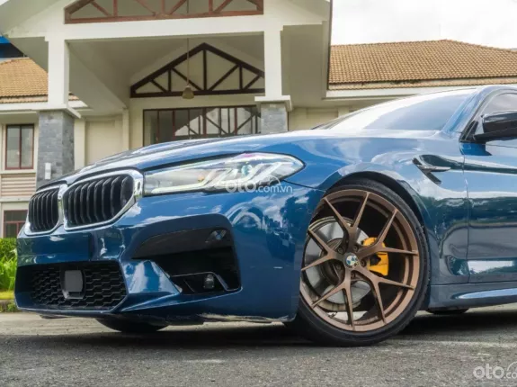 BMW 530i Luxury Line 2022 - BMW 520i Luxury 2022 up full M5 1 chủ cực đẹp