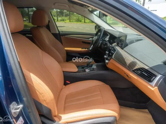 BMW 530i Luxury Line 2022 - BMW 520i Luxury 2022 up full M5 1 chủ cực đẹp