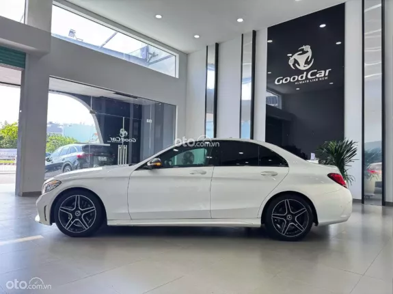 Mercedes-Benz C300 AMG 2021 - Siêu lướt 38.000km 1 chủ đập thùng cực đẹp