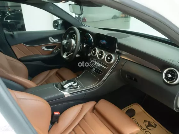 Mercedes-Benz C300 AMG 2021 - Siêu lướt 38.000km 1 chủ đập thùng cực đẹp
