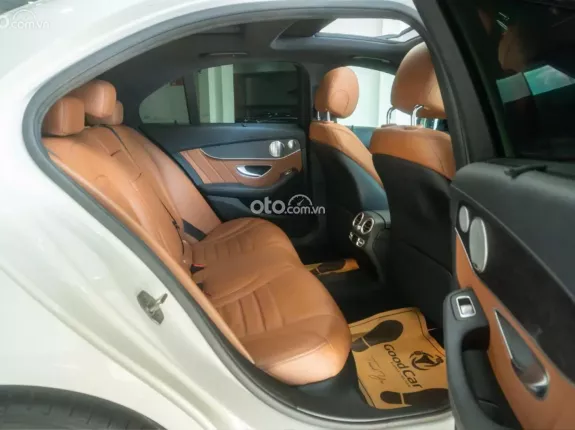 Mercedes-Benz C300 AMG 2021 - Siêu lướt 38.000km 1 chủ đập thùng cực đẹp