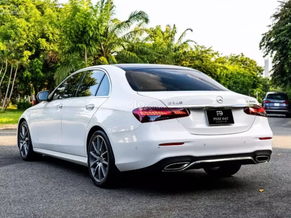 Mercedes-Benz E300 AMG 2022 - BAO ĐẬU BANK 70-90% (Ib Zalo tư vấn trực tiếp 24/7)