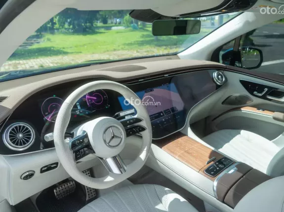 Mercedes-Benz EQS 2023 - SUV thuần điện 7 chổ đỉnh bảng Mercedes