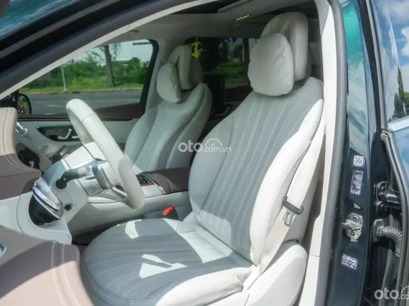 Mercedes-Benz EQS 2023 - SUV thuần điện 7 chổ đỉnh bảng Mercedes