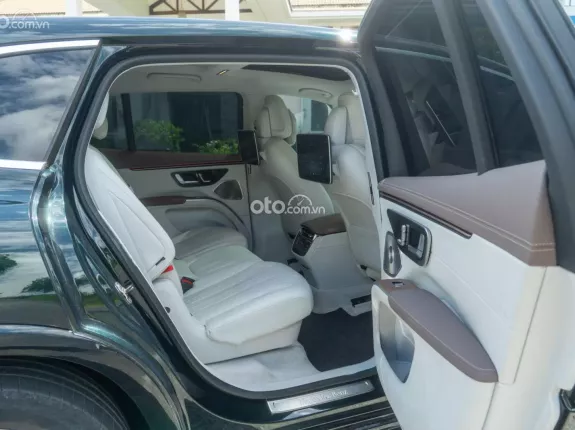 Mercedes-Benz EQS 2023 - SUV thuần điện 7 chổ đỉnh bảng Mercedes
