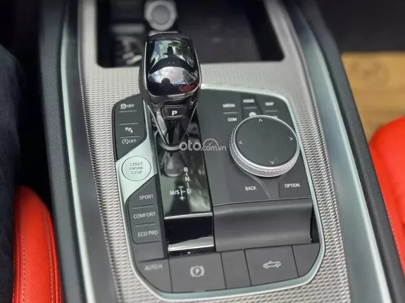 BMW Z4 sDrive30i 2020 - Siêu phẩm mui trần nội thất đỏ nổi bật