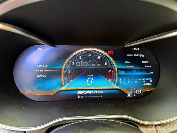 Mercedes-Benz C300 AMG 2022 - Full option AMG với body kit C63