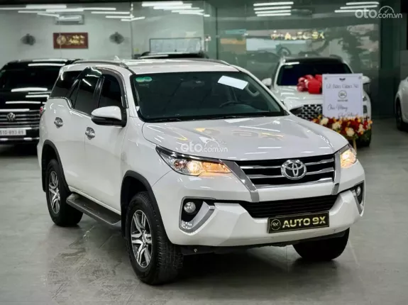 Toyota Fortuner 2.7 V 4X2 AT 2018 - MÁY XĂNG NHẬP KHẨU INDONESIA