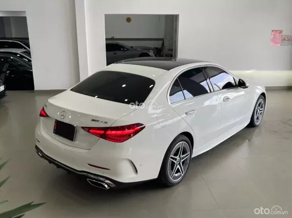 Mercedes-Benz C300 AMG 2025 - Siêu lướt 5.600km cực đẹp