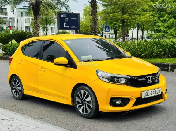 Honda Brio RS 2021 - Honda Brio RS sx2021 màu đẹp, nhỏ nhỏ xinh xinh cực đẹp. Xe nhập khẩu