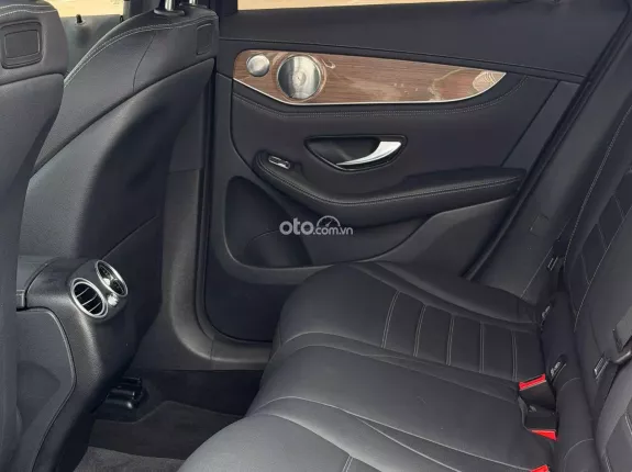 Mercedes-Benz GLC 250 4Matic 2019 - Xe cá nhân chủ sử dụng kỹ, cam kết không đâm đụng ngập nước