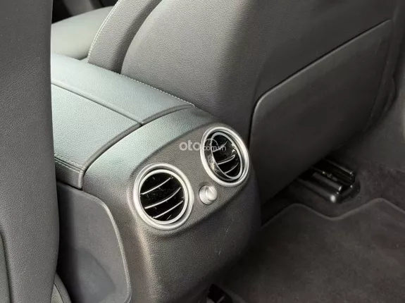 Mercedes-Benz GLC 250 4Matic 2019 - Xe cá nhân chủ sử dụng kỹ, cam kết không đâm đụng ngập nước