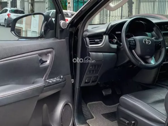 Toyota Fortuner 2.4G 4x2 AT  2021 - 7 chỗ SUV tự động 6 cấp