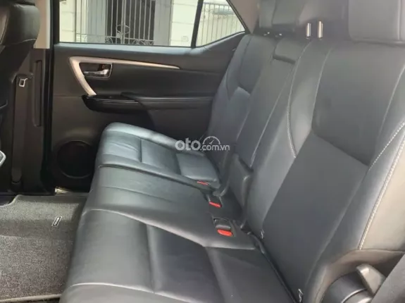 Toyota Fortuner 2.4G 4x2 AT  2021 - 7 chỗ SUV tự động 6 cấp