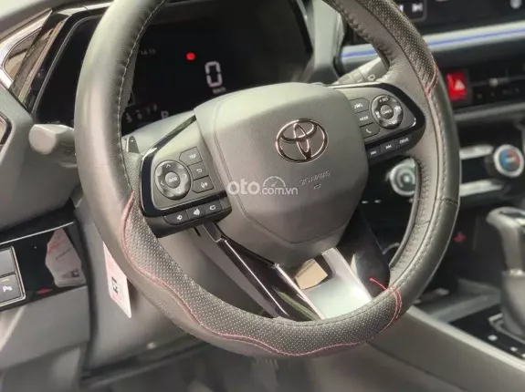 Toyota Yaris Cross Xăng 2023 - D-CVT 5 chỗ, 1 chủ, full lịch sử hãng