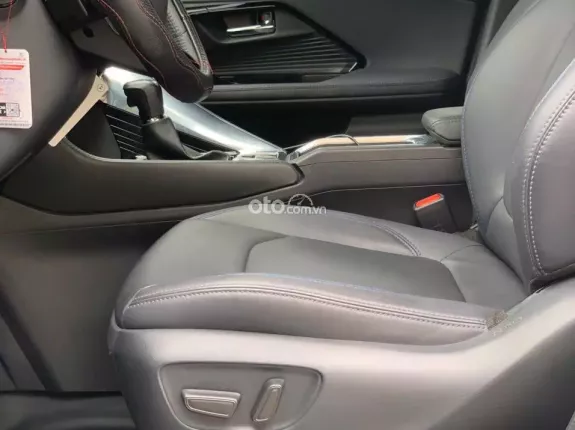 Toyota Yaris Cross Xăng 2023 - D-CVT 5 chỗ, 1 chủ, full lịch sử hãng