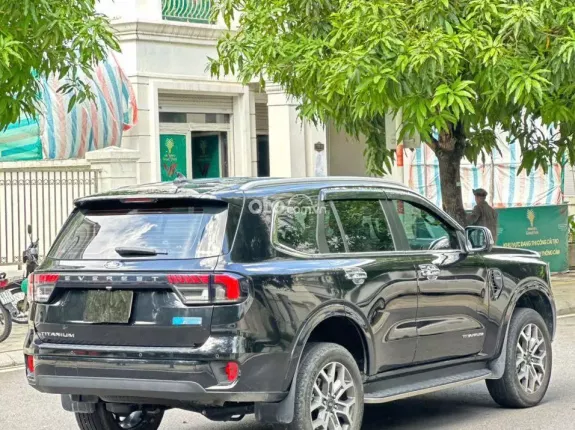 Ford Everest Titanium 2.0 AT 4x2 2024 - SUV 7 chỗ máy dầu