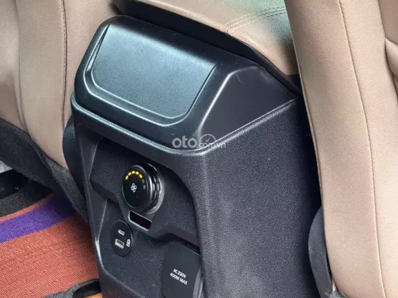 Ford Everest Titanium 2.0 AT 4x2 2024 - SUV 7 chỗ máy dầu