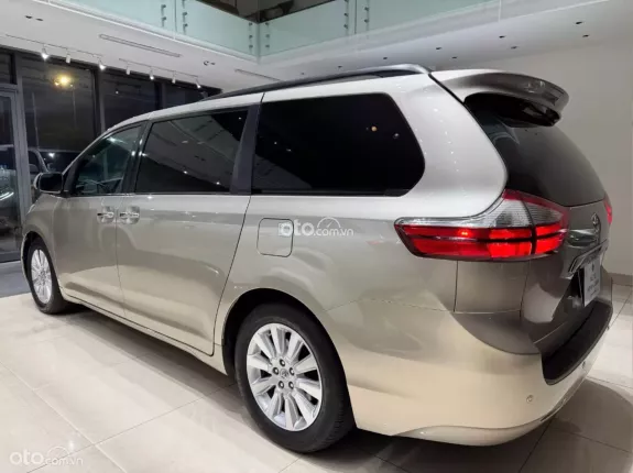Toyota Sienna Limited 3.5 AT AWD 2017 - 1 chủ - đầy đủ lịch sử hãng