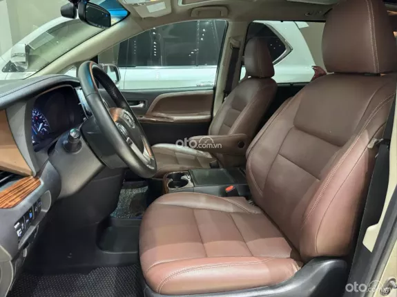 Toyota Sienna Limited 3.5 AT AWD 2017 - 1 chủ - đầy đủ lịch sử hãng