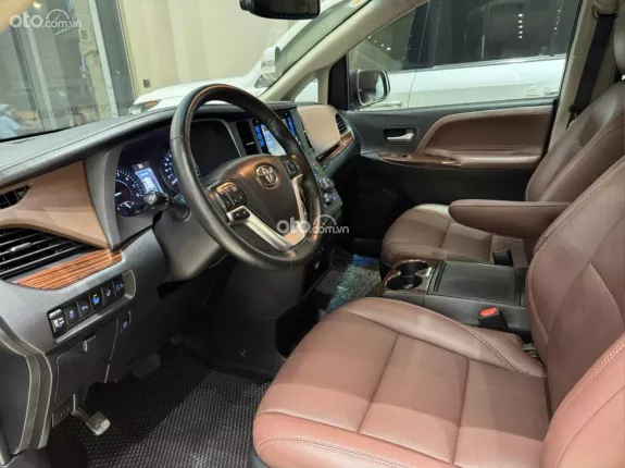 Toyota Sienna Limited 3.5 AT AWD 2017 - 1 chủ - đầy đủ lịch sử hãng