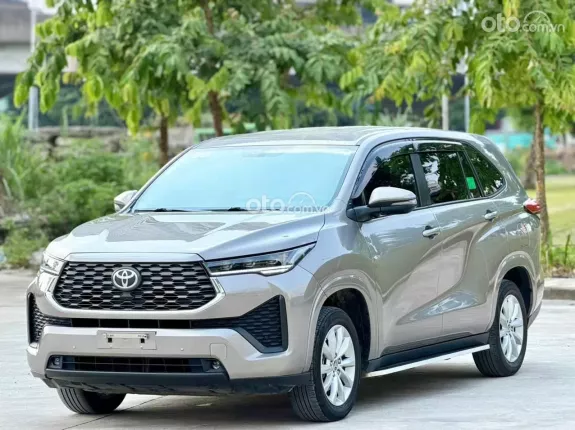 Toyota Innova Cross Xăng 2025 - SIÊU LƯỚT