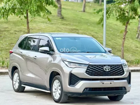 Toyota Innova Cross Xăng 2025 - SIÊU LƯỚT