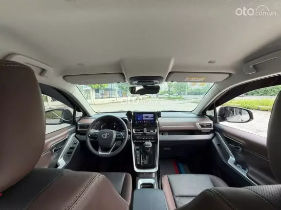 Toyota Innova Cross Xăng 2025 - SIÊU LƯỚT