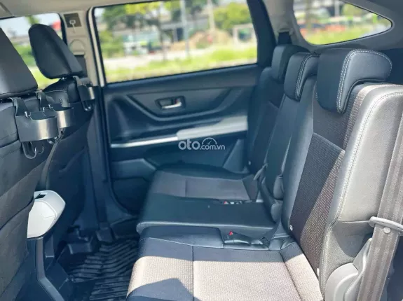 Toyota Veloz 2026 - Siêu mới, odo 6000km, rộng rãi bền bỉ