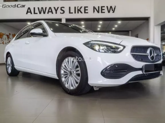 Mercedes-Benz C200 Avantgarde 2025 - Bản Update V2 siêu lướt 5000km cực đẹp