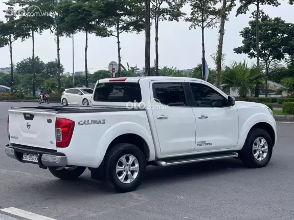 Nissan Navara EL 2.5 AT 2017 - Gia đình cần tiền muốn bán gấp