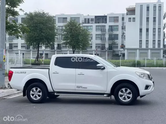Nissan Navara EL 2.5 AT 2017 - Gia đình cần tiền muốn bán gấp