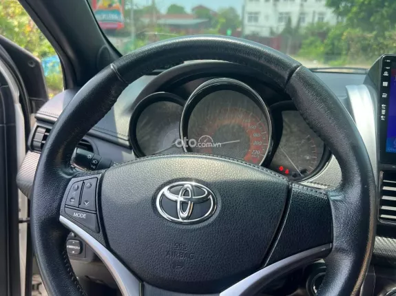 Toyota Yaris 1.5G 2017 - Màn hình Android, camera 360 độ