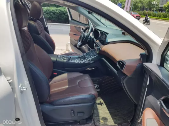 Hyundai Santa Fe 2.5 Xăng Cao cấp 2023 - Hyundai Santa Fe 2.5 Xăng Cao cấp 2023 - mua bán xe ô tô cũ uy tín tại Hà Nội
