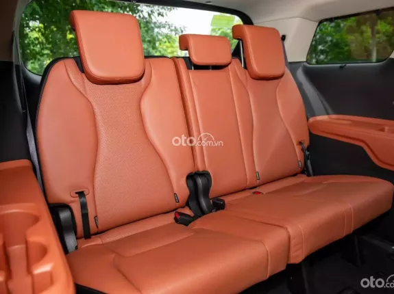 Kia Carnival 3.5G Signature 2023 - Kia Carnival 3.5G Signature 2023