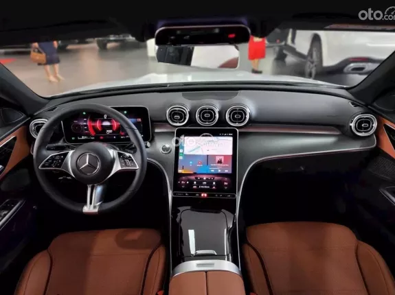 Mercedes-Benz C200 Avantgarde 2025 - Mercedes C200 Avantgarde sx 2025 Xe mới tinh