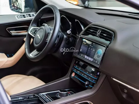 Jaguar F-Pace Prestigate 2019 - 1 chủ đập thùng lướt nhẹ cực đẹp