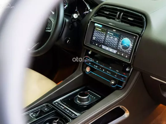 Jaguar F-Pace Prestigate 2019 - 1 chủ đập thùng lướt nhẹ cực đẹp