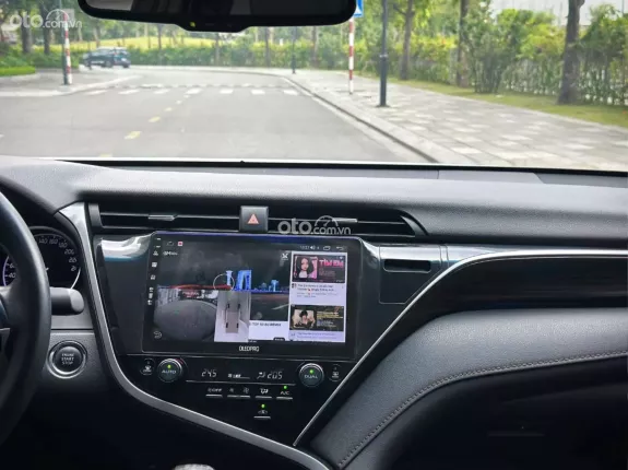 Toyota Camry 2.0G 2021 - SIÊU PHẨM DÀNH CHO CHỦ TỊCH