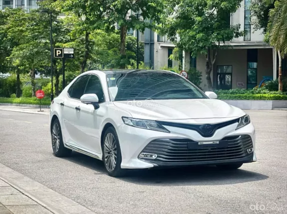 Toyota Camry 2.0G 2021 - SIÊU PHẨM DÀNH CHO CHỦ TỊCH