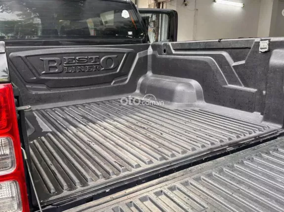 Ford Ranger XLS 2.0L 4x2 AT 2022 - Hỗ trợ bank 70%, giá tốt liên hệ em