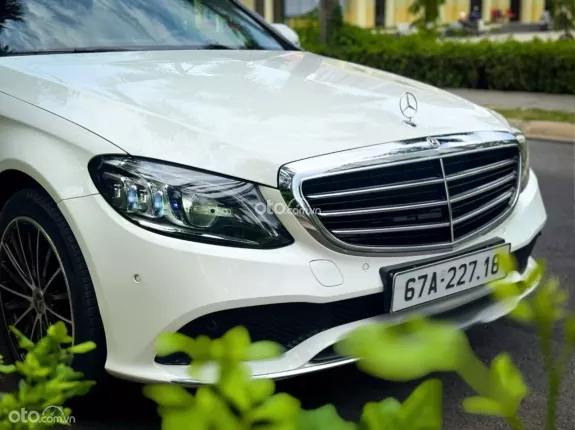 Mercedes-Benz C200 Exclusive 2021 - Mercedes C200 Exclusive 2021