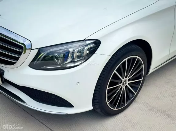 Mercedes-Benz C200 Exclusive 2021 - Mercedes C200 Exclusive 2021