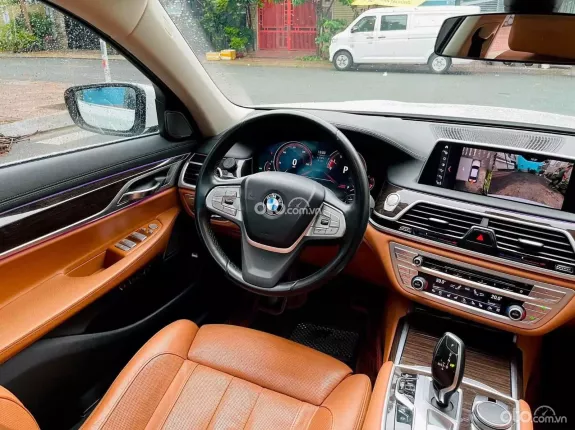 BMW 730Li M Sport 2018 - Trắng nâu