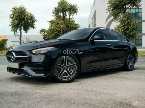 Mercedes-Benz C300 AMG 2022 - 1 chủ đập thùng lướt nhẹ cực đẹp